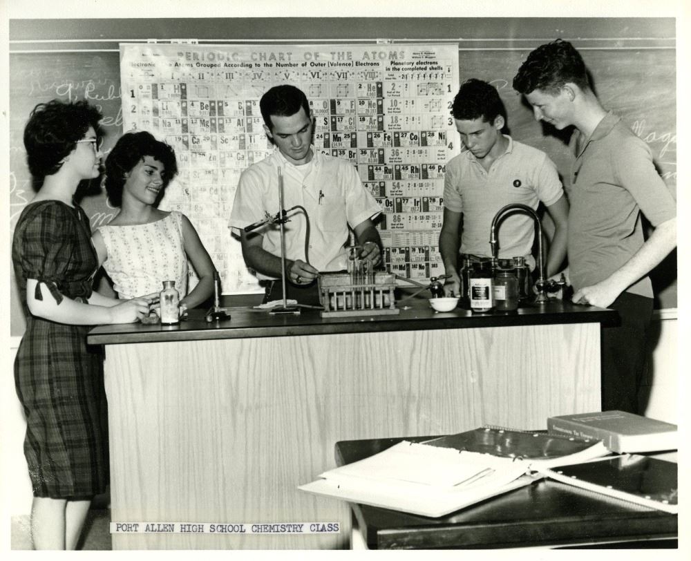 Port Allen High Chemistry class